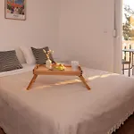 דירה Sunny Hill With Rooftop Pool צלינה