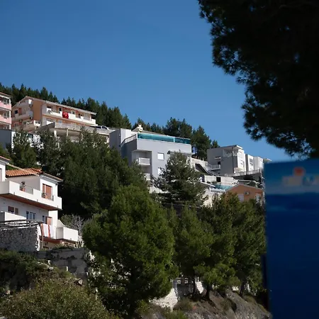 Apartmán Sunny Hill With Rooftop Pool