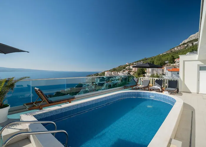 Apartmán Sunny Hill With Rooftop Pool