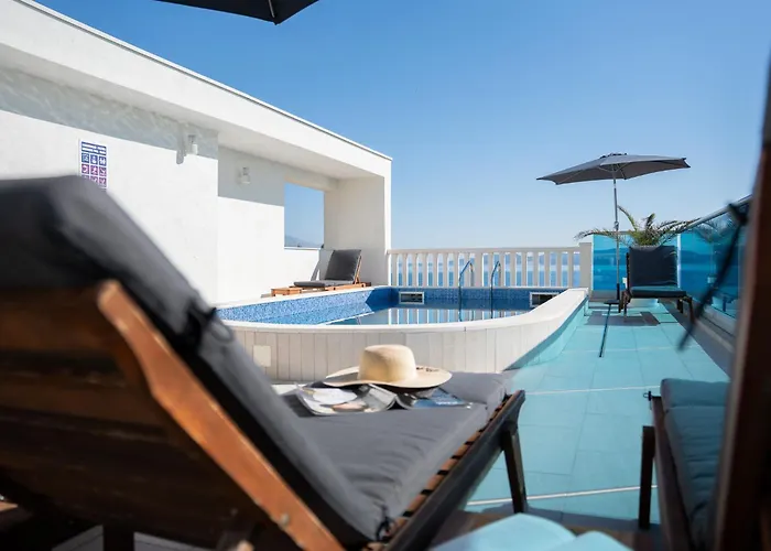 Apartmán Sunny Hill With Rooftop Pool Celina