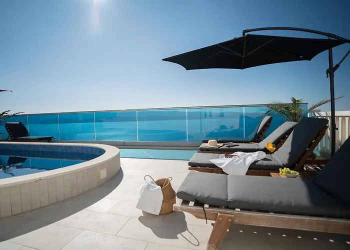 Apartmán Sunny Hill With Rooftop Pool